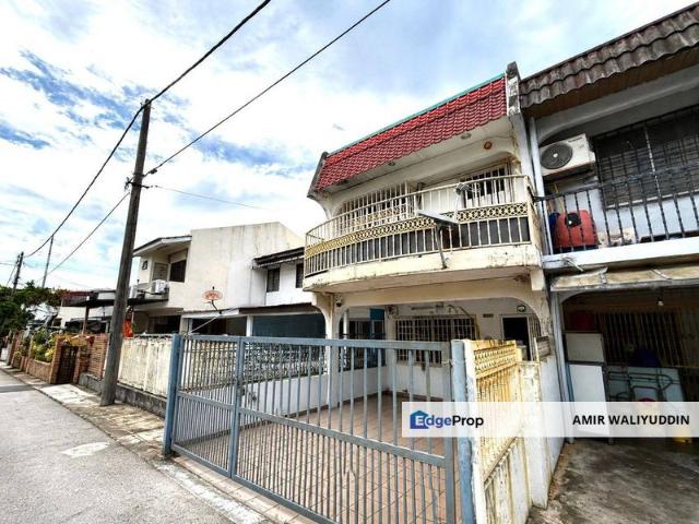 House for sale in Langat, Selangor