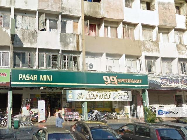Shop for sale in Langat, Selangor