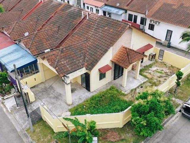 Terraced House for sale in Bandar Baru Permas Jaya, Kampung Senibong