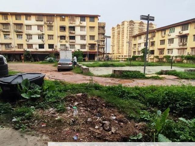 Shop for rent in Country Heights Damansara, Kuala Lumpur