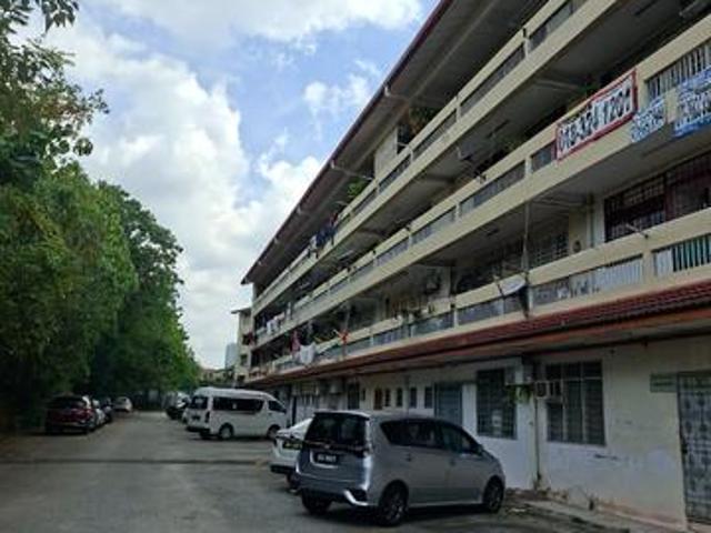 Apartment for sale in Country Heights Damansara, Kuala Lumpur