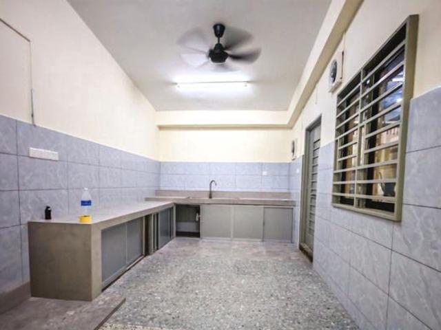 Residential House for rent in Country Heights Damansara, Kuala Lumpur