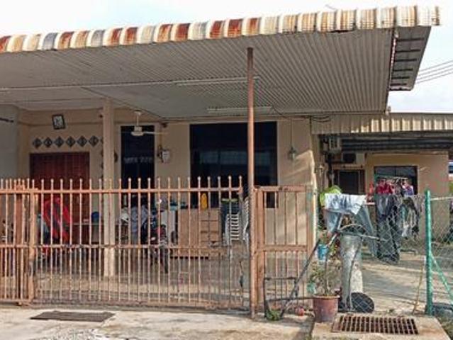 Terraced House for sale in Wellesley, Penang