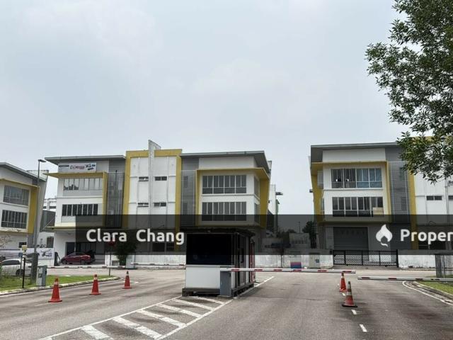 Warehouse for rent in Taman Saleng Jaya, Kulai