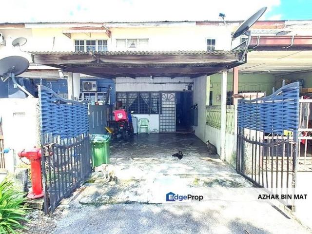 House for sale in Langat, Selangor