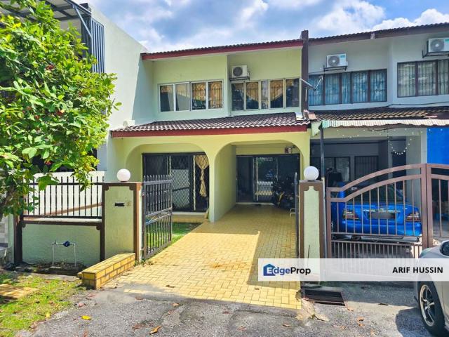 House for sale in Langat, Selangor