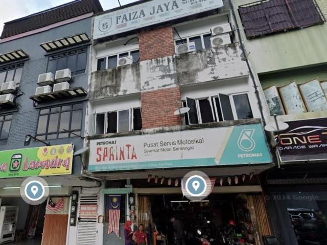 Shop for sale in Langat, Selangor