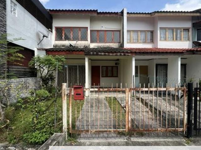 House for sale in Langat, Selangor