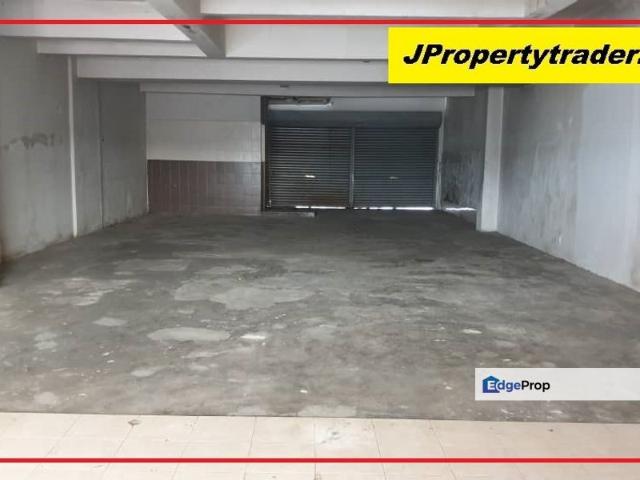 Shop for rent in Langat, Selangor