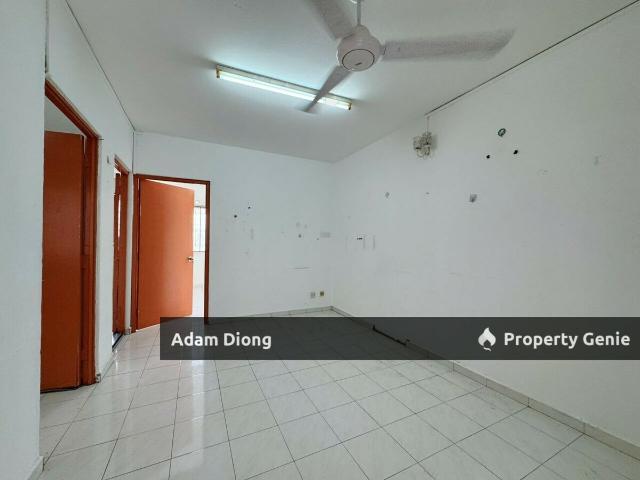 Flat for sale in Taman Cempaka, Johor Bahru