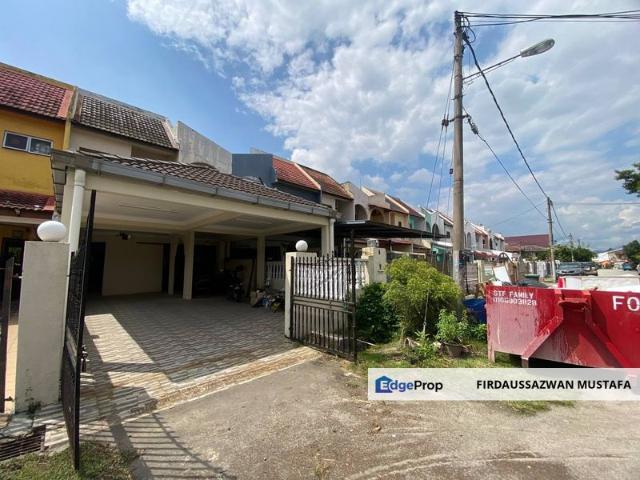 House for sale in Kajang, Langat