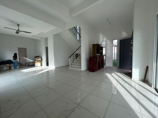 Bungalow for rent in Wellesley, Penang