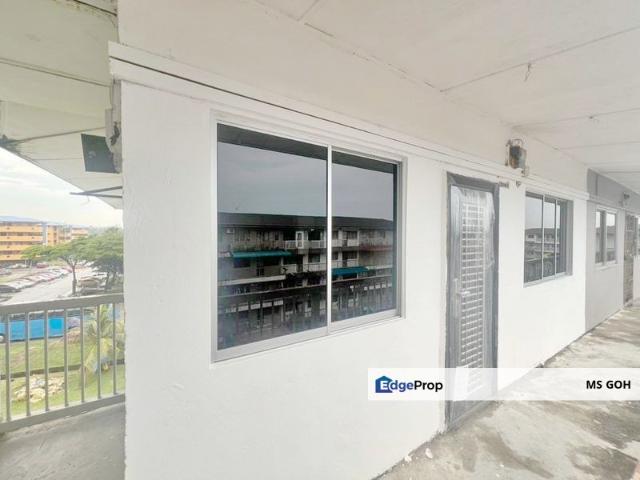 Flat for sale in Pasir Gudang, Johor