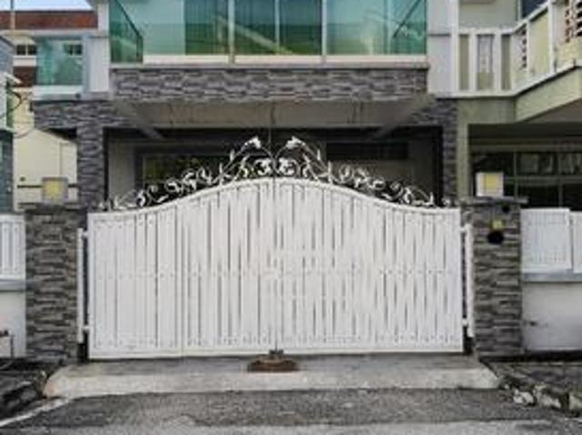 Terraced House for sale in Wellesley, Penang
