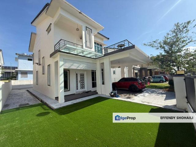 House for sale in Sendayan Village, Negeri Sembilan