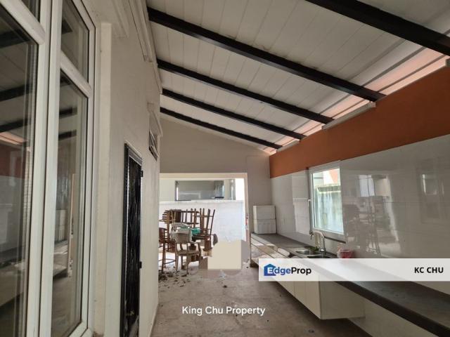 House for sale in Sendayan Village, Negeri Sembilan