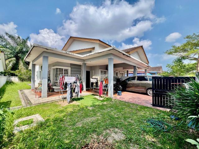 Residential House for sale in Banting, Selangor