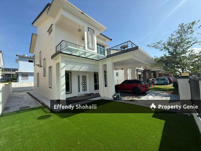 Bungalow for sale in Sendayan Village, Negeri Sembilan