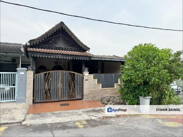 House for sale in Sendayan Village, Negeri Sembilan