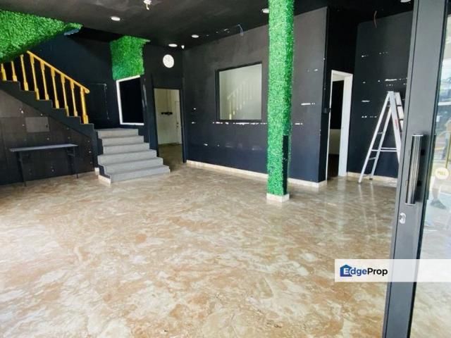 Shop for rent in Bukit Ledang, Johor