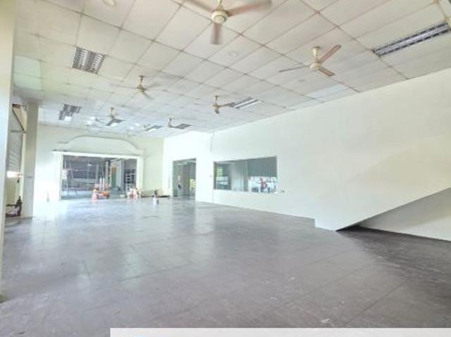 Warehouse for rent in Batu Pahat, Johor