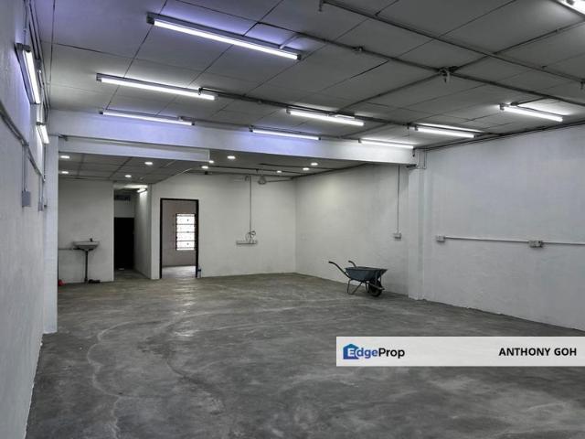 Shop for rent in Wellesley, Penang