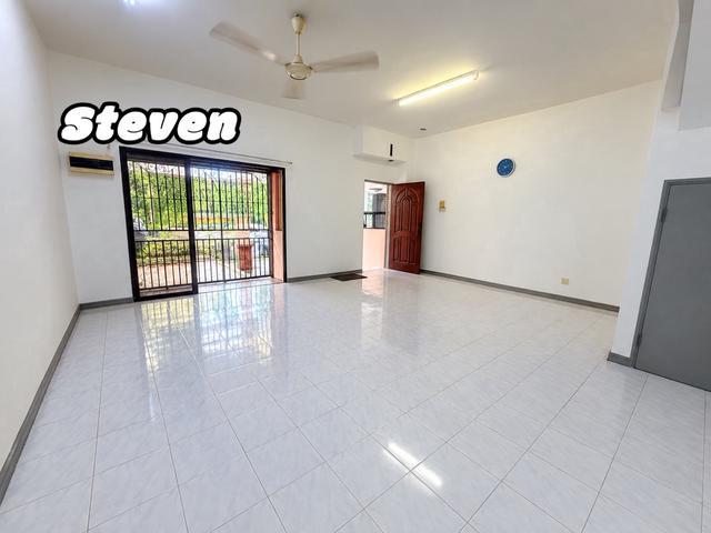 Terraced House for sale in Georgetown, Penang