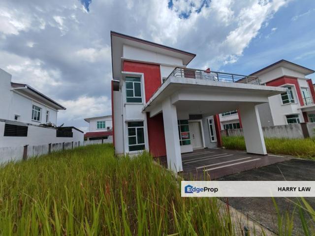 House for sale in Malaka
