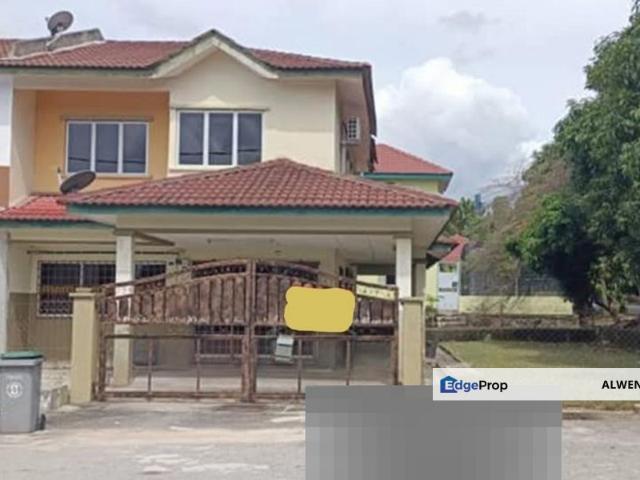 House for sale in Malaka