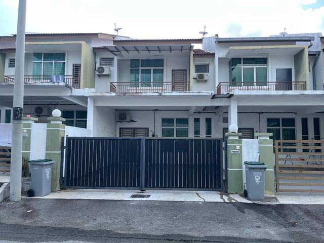 Terraced House for sale in Cheng, Malaka