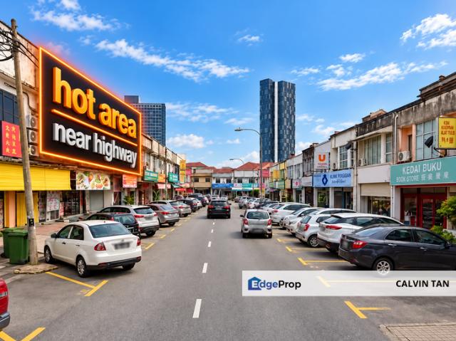 Shop for rent in Country Heights Damansara, Kuala Lumpur