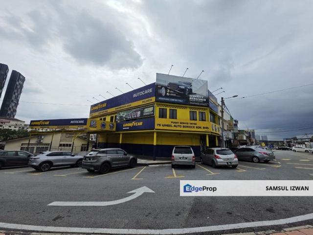 Shop for rent in Country Heights Damansara, Kuala Lumpur
