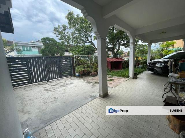 House for sale in Country Heights Damansara, Kuala Lumpur