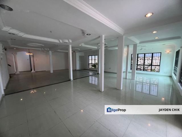 House for sale in Country Heights Damansara, Kuala Lumpur
