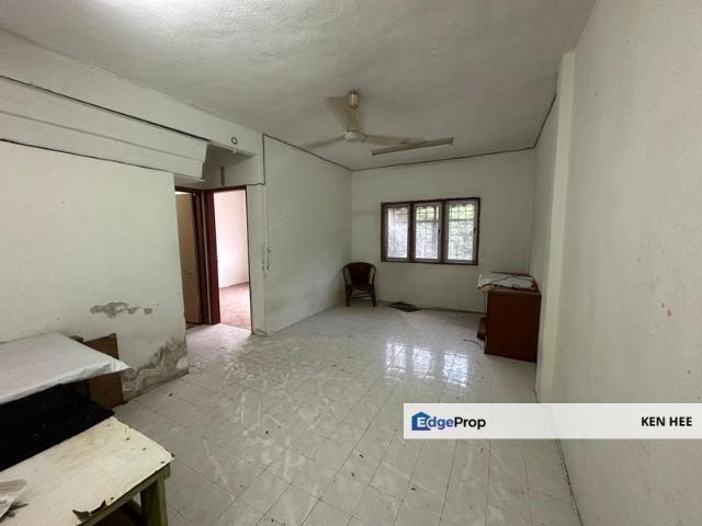 Flat for sale in Kajang, Langat