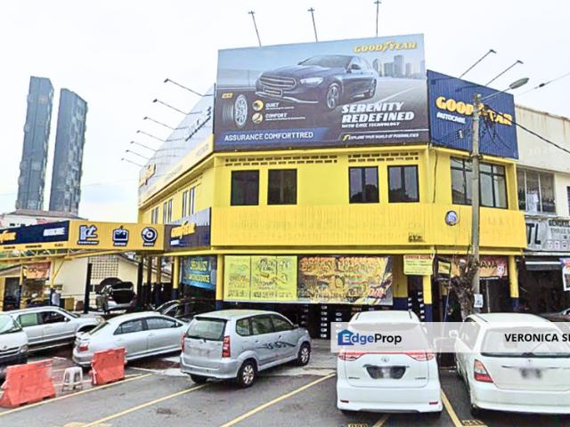 Shop for rent in Country Heights Damansara, Kuala Lumpur