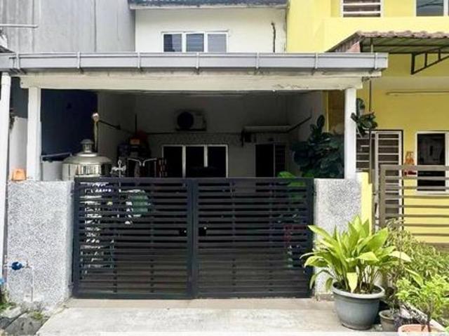 House for sale in Langat, Selangor