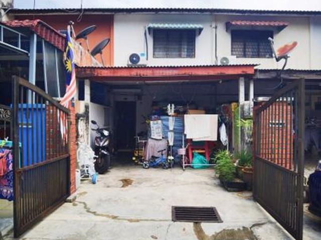 House for sale in Langat, Selangor