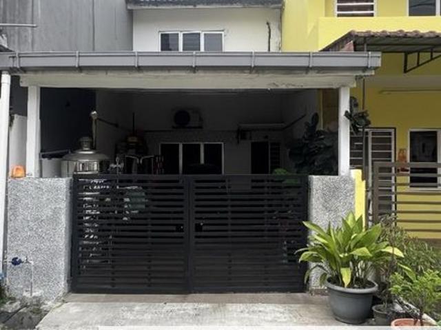 House for sale in Langat, Selangor