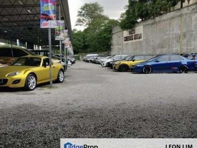 Shop for rent in Kajang, Langat
