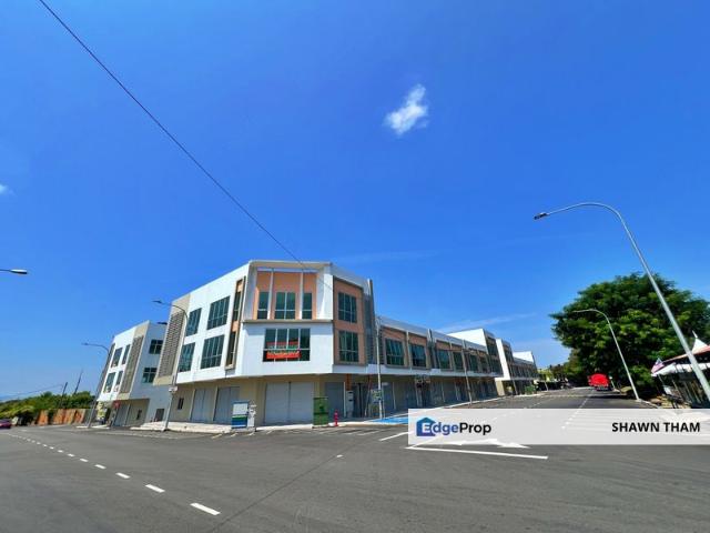 Shop for rent in Kajang, Langat