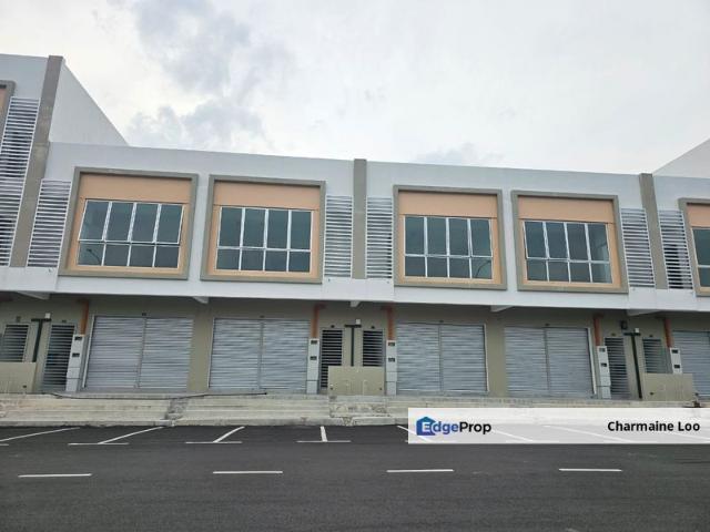 Shop for rent in Kajang, Langat