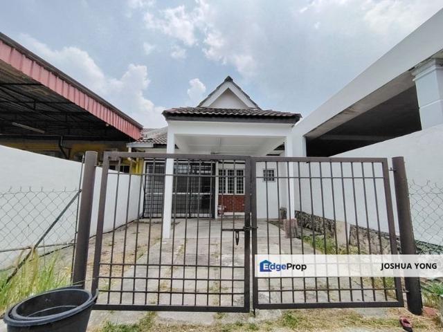 House for rent in Kajang, Langat
