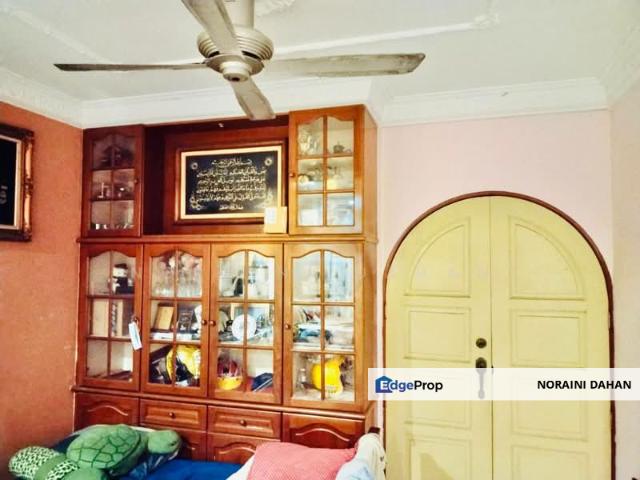 House for sale in Kajang, Langat