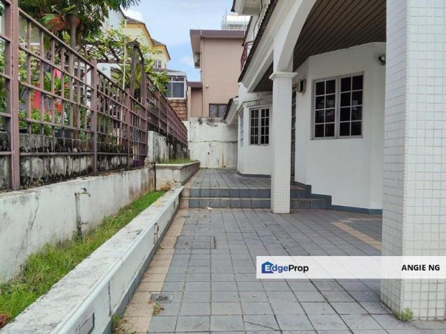 House for sale in Kajang, Langat
