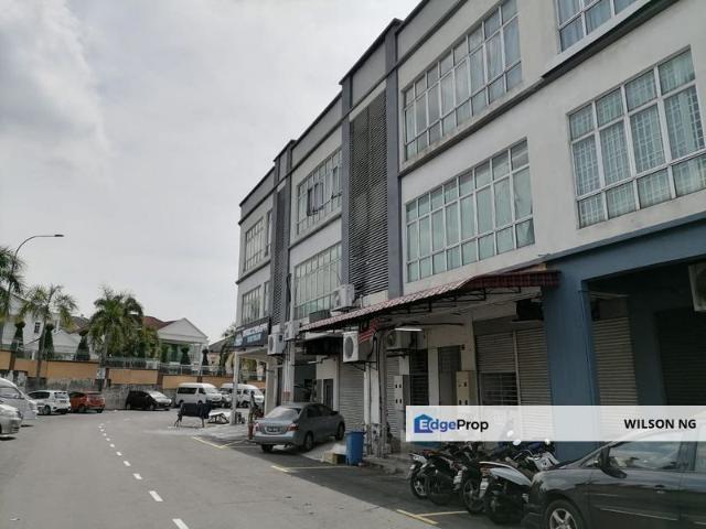 Shop for sale in Kajang, Langat