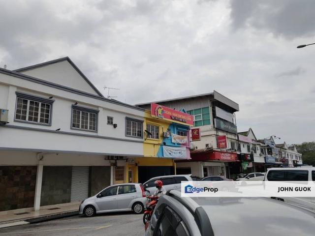 Shop for sale in Kajang, Langat