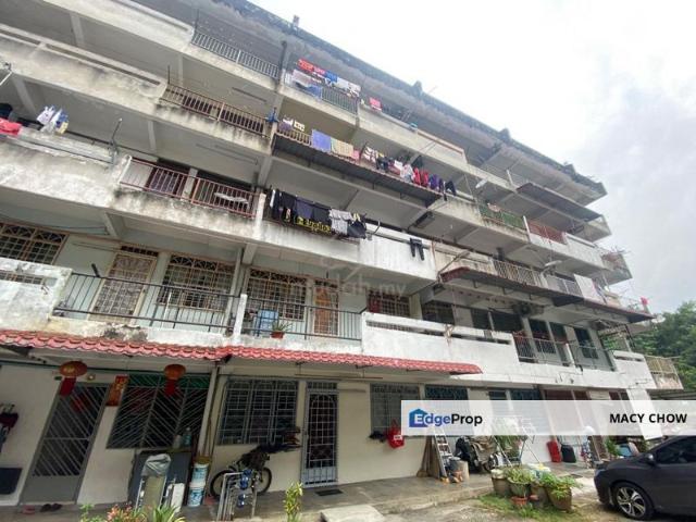 Flat for sale in Kajang, Langat