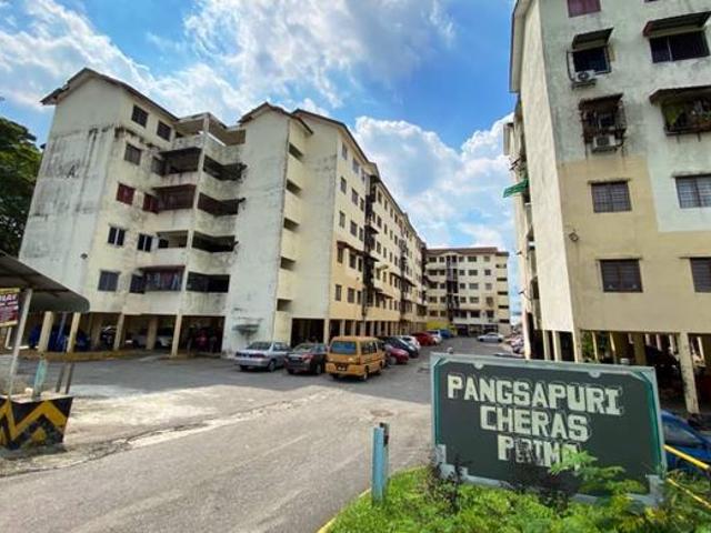 Apartment for sale in Kajang, Langat
