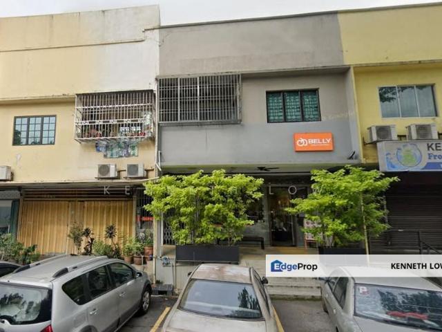 Shop for rent in Cheras